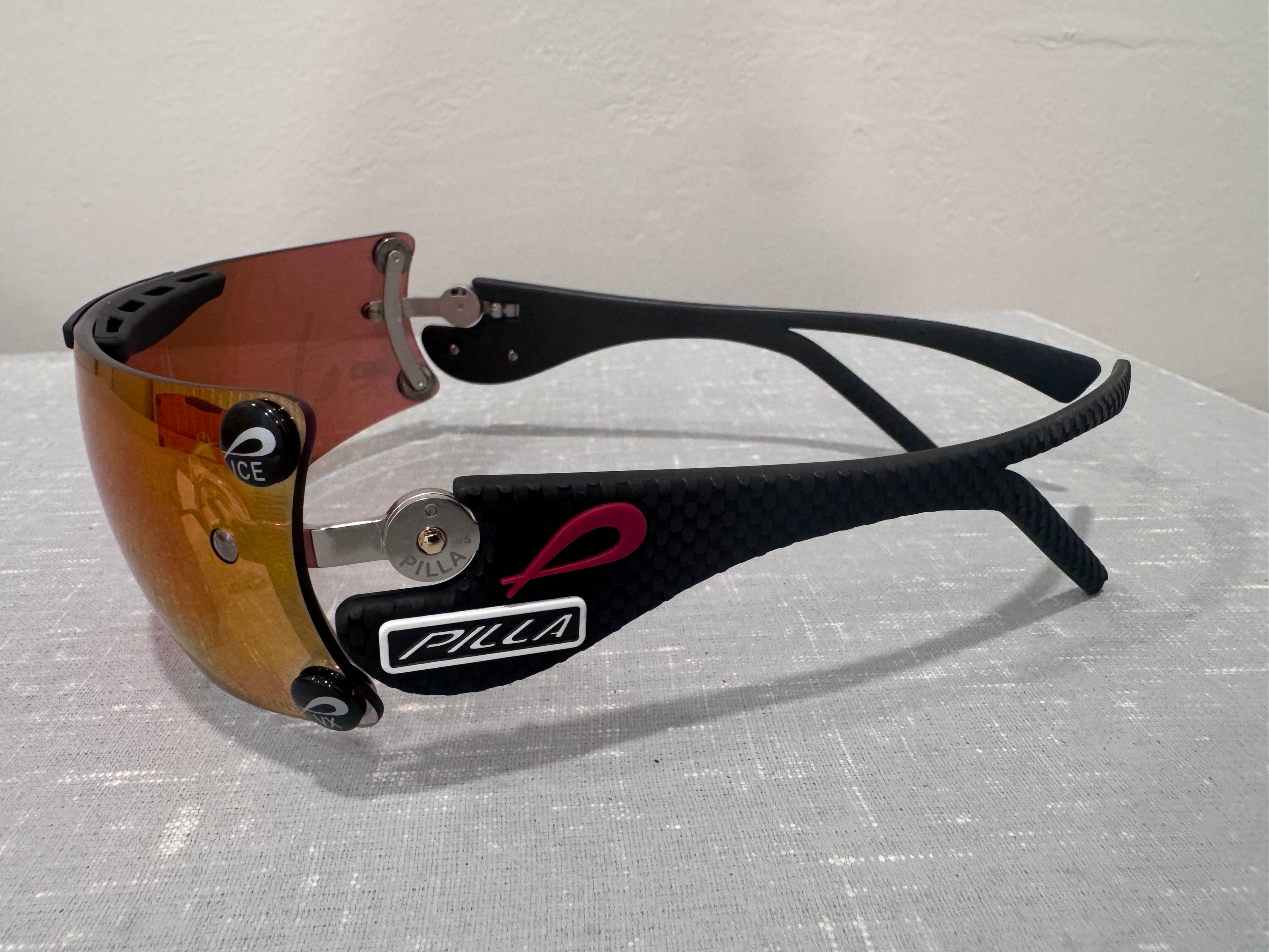 "Delta Series" 26CIED Lens with Black Red Delta Series Frames