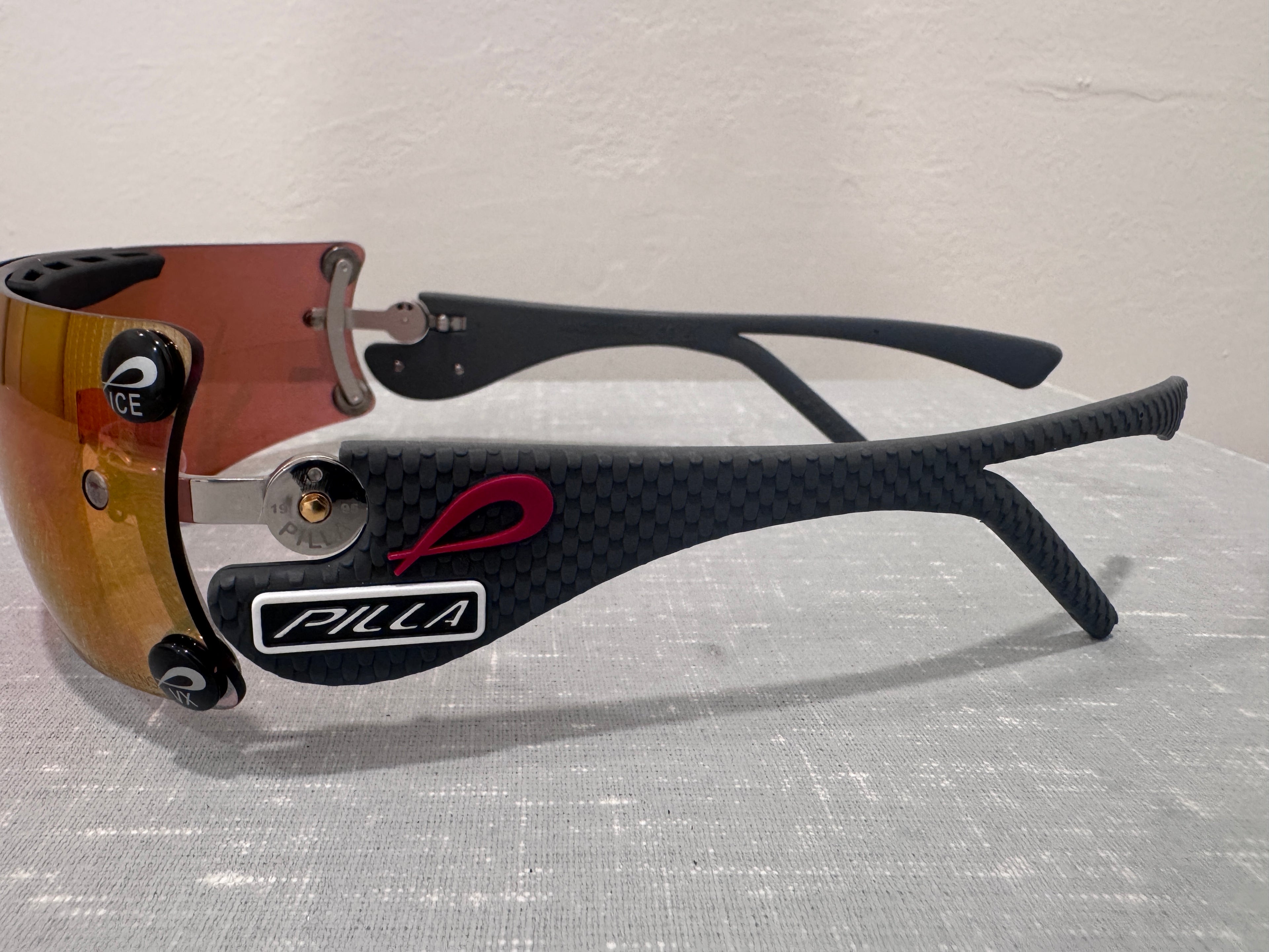 "Delta Series" 26CIED Lens with Gray Red Delta Series Frames